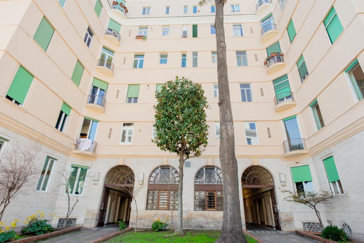 Yourelais Pergolesi Naples Exterior photo